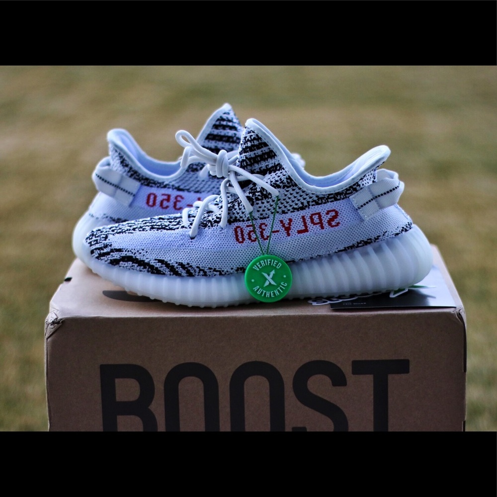 Yeezy Boost 350 v2 ‘Zebra’